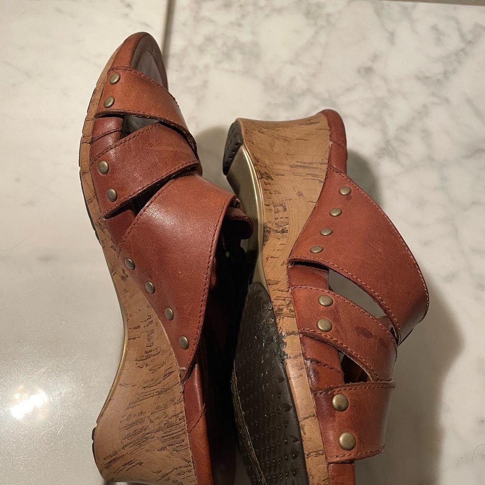 Ariat Brown Leather Sandals - Picture 3 of 11